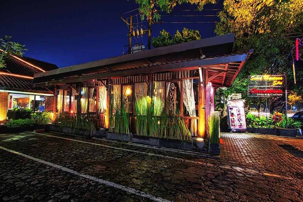 Hotel Montana Malang Exterior foto